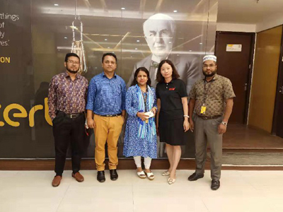 八月，德瑞克儀器出發走訪國外企業，用心服務每位客戶！